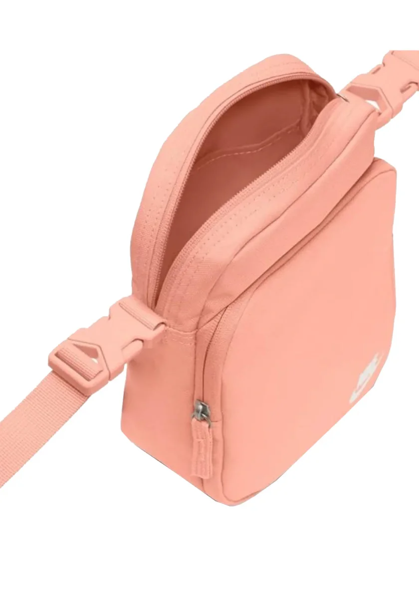 Tracolla sportiva Nike, collezione autunno/inverno. - immagine 5