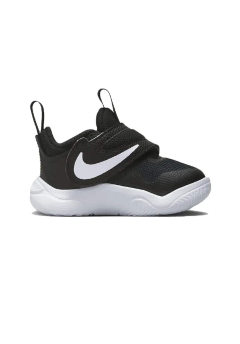 Nike Team Hustle D11 'Black White' - immagine 3